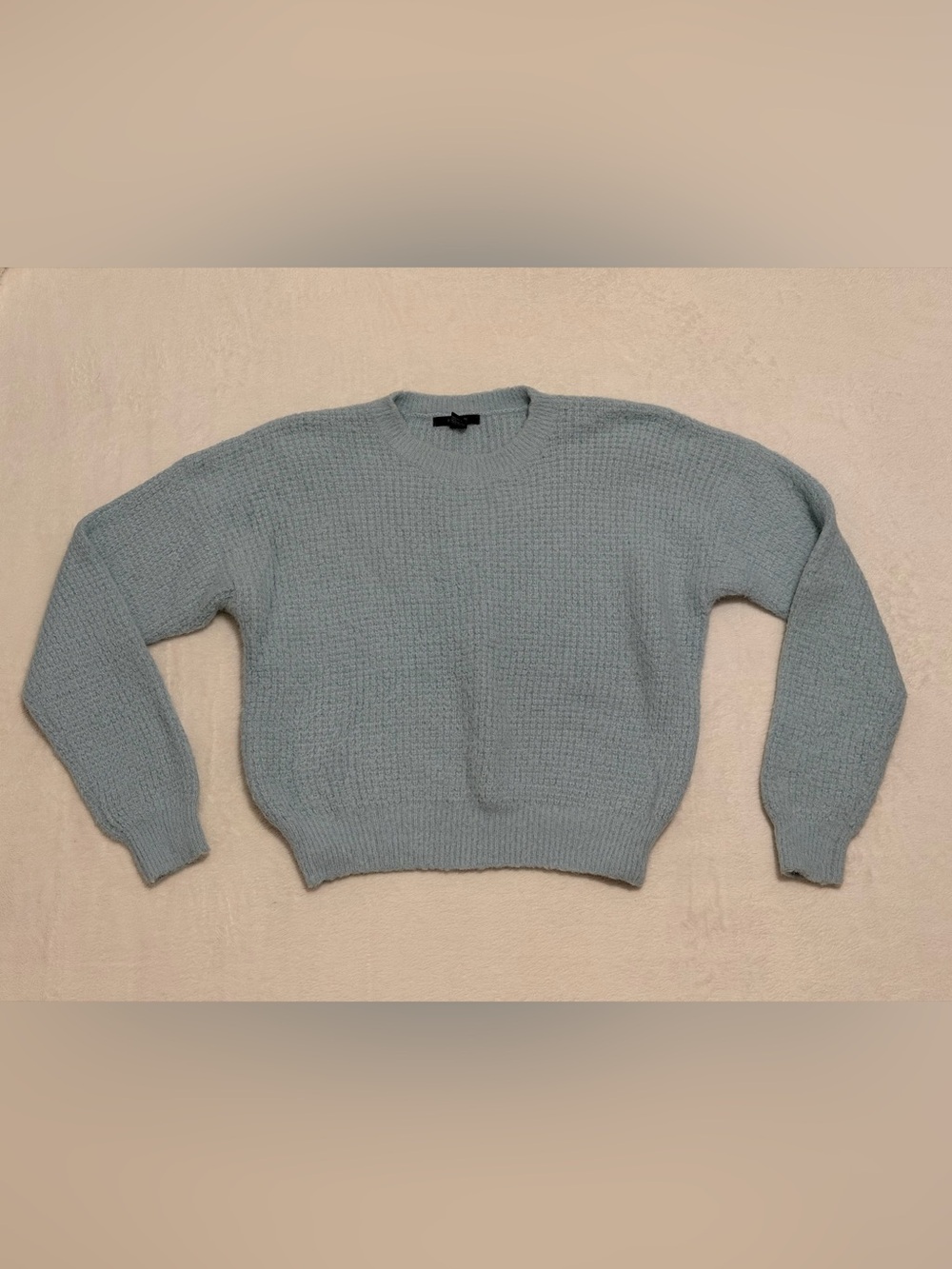 Forever 21 women’s Crewneck Knit Sweater in Light Blue